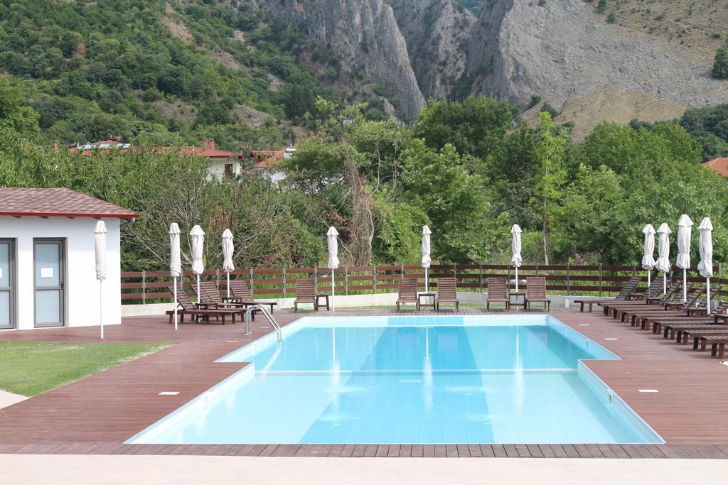 Irene'S Resort Káto Loutrákion エクステリア 写真