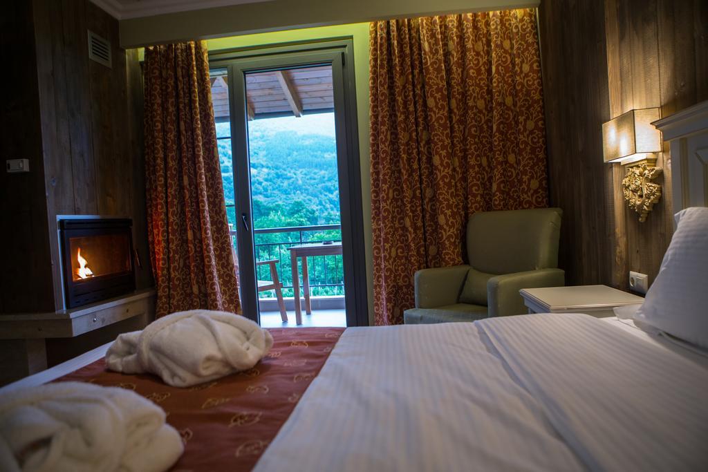 Irene'S Resort Káto Loutrákion エクステリア 写真