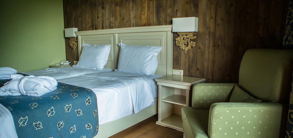 Irene'S Resort Káto Loutrákion エクステリア 写真
