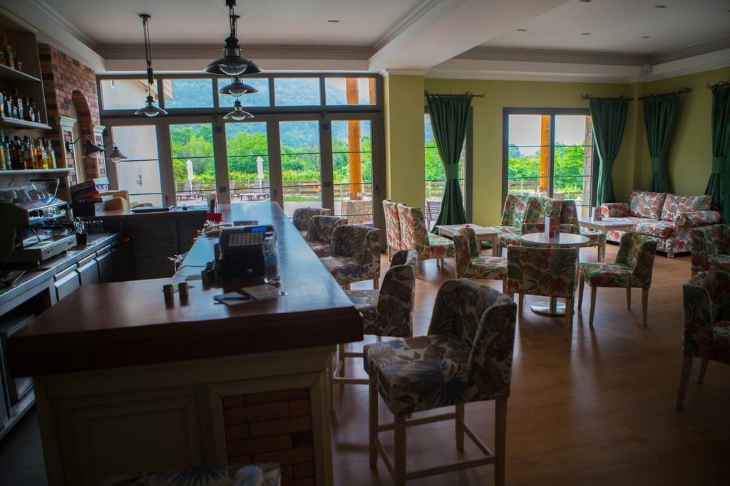 Irene'S Resort Káto Loutrákion エクステリア 写真